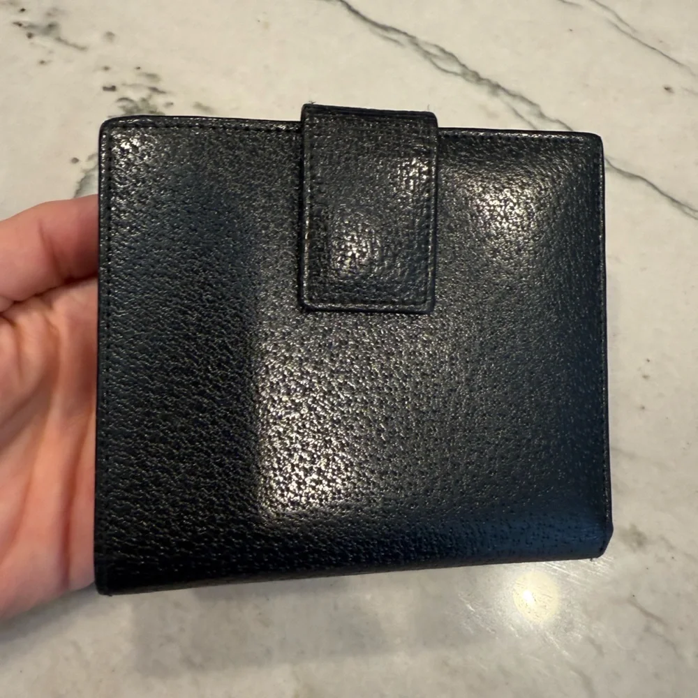 Gucci Black Compact Bifold Leather Wallet Silver Hardware - Picture 8 of 16